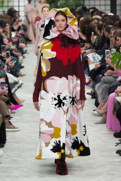 Look 23